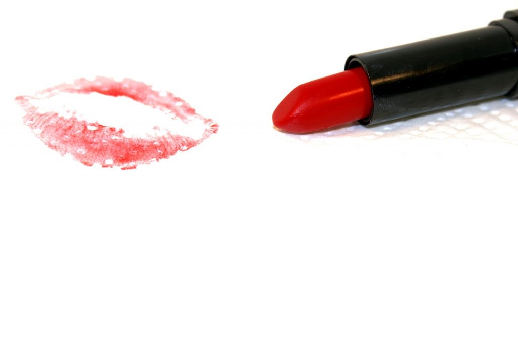 red_lipstick red_lipstick